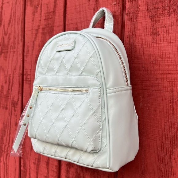 Simply Southern Quilted Mint Backpack - Picture 3 of 8